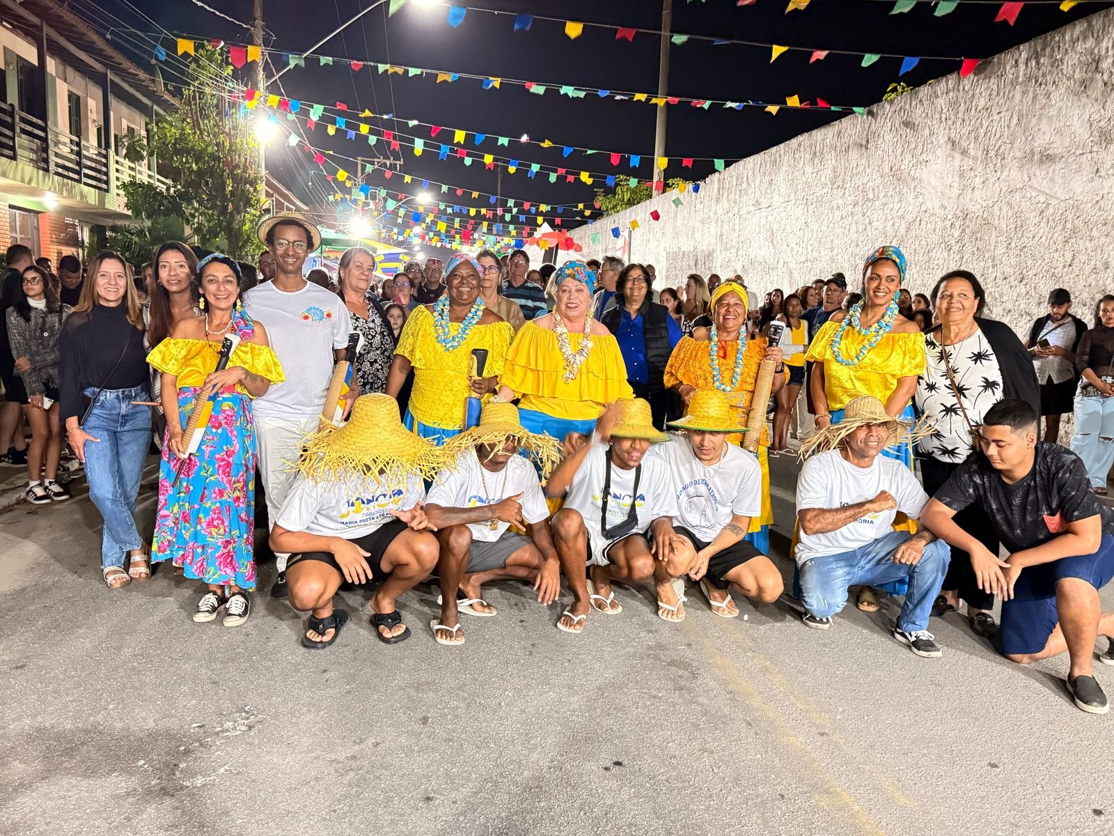 JONGO-MARIA-PRETA-E-ZE-PORTO-NA-COMUNIDADE-MARUI