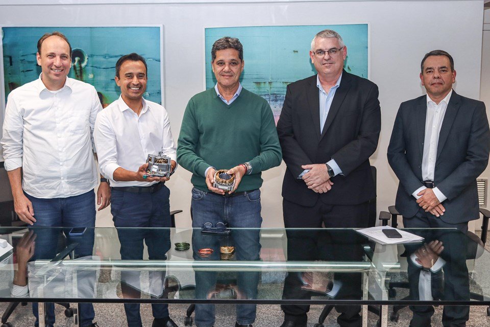 WhatsApp Image 2025-08-13 at 09.25.54 WhatsApp Image 2025-08-13 at 09.25.54